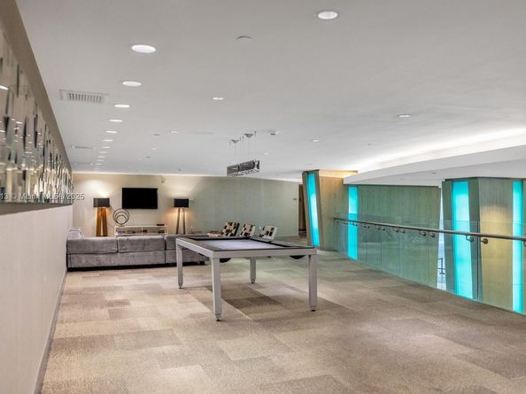 92 SW 3rd St 310, Miami FL 33130