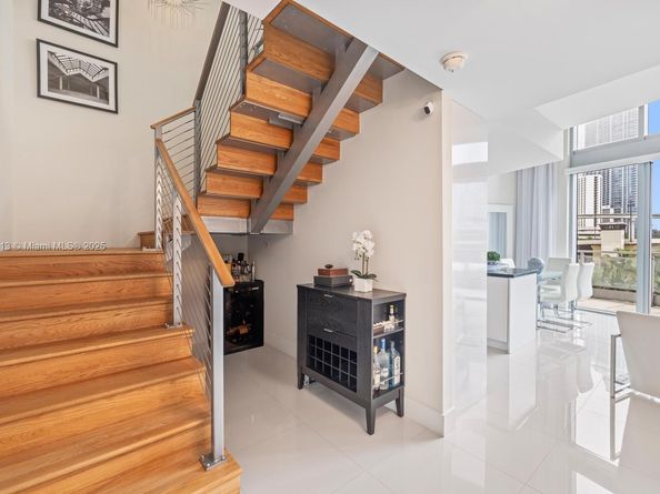 92 SW 3rd St 310, Miami FL 33130