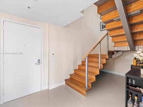 92 SW 3rd St 310, Miami FL 33130