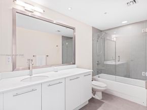 92 SW 3rd St 310, Miami FL 33130