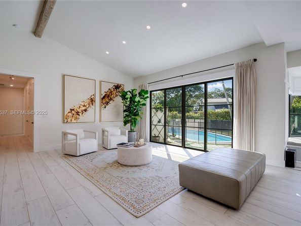 18326 SW 83rd Pl, Palmetto Bay FL 33157