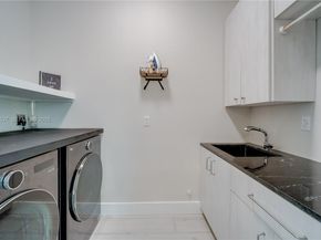 18326 SW 83rd Pl, Palmetto Bay FL 33157