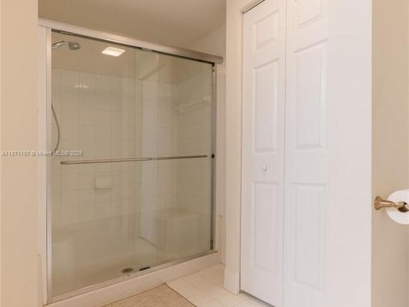 17100 N Bay Rd PH1912, Sunny Isles Beach FL 33160