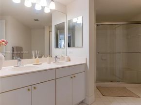 17100 N Bay Rd PH1912, Sunny Isles Beach FL 33160