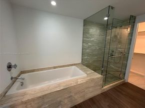 2900 NE 7th Ave 306, Miami FL 33137