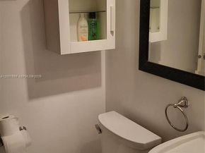 3475 N Country Club Dr 409, Aventura FL 33180
