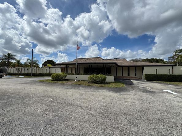 17084 SW 112th Ct V3142, Miami FL 33157