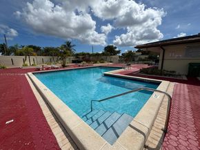 17084 SW 112th Ct V3142, Miami FL 33157