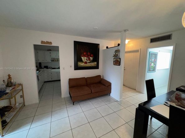 17084 SW 112th Ct V3142, Miami FL 33157