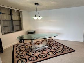 3900 N Hills Dr 310, Hollywood FL 33021