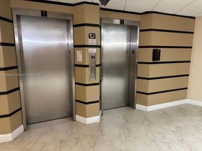 3900 N Hills Dr 310, Hollywood FL 33021