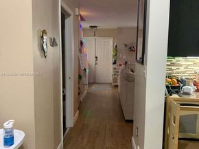 15228 SW 111th St, Miami FL 33196