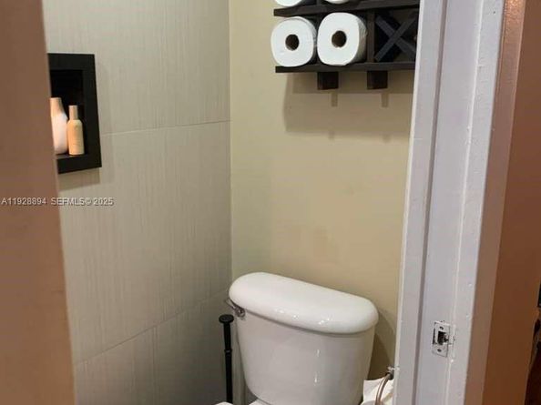 15228 SW 111th St, Miami FL 33196