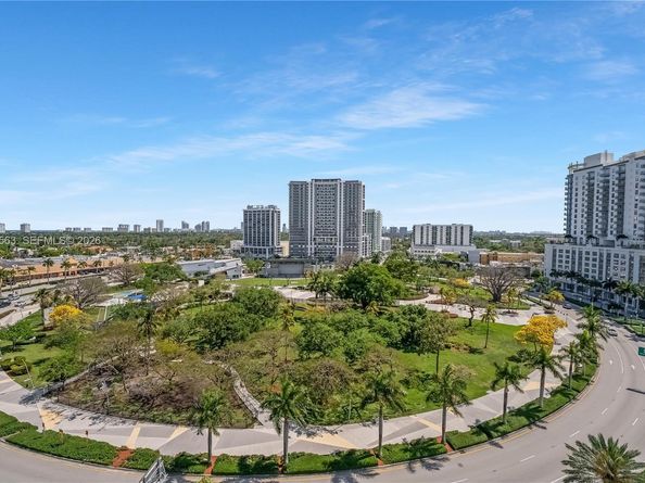 1830 Radius Dr 1125, Hollywood FL 33020