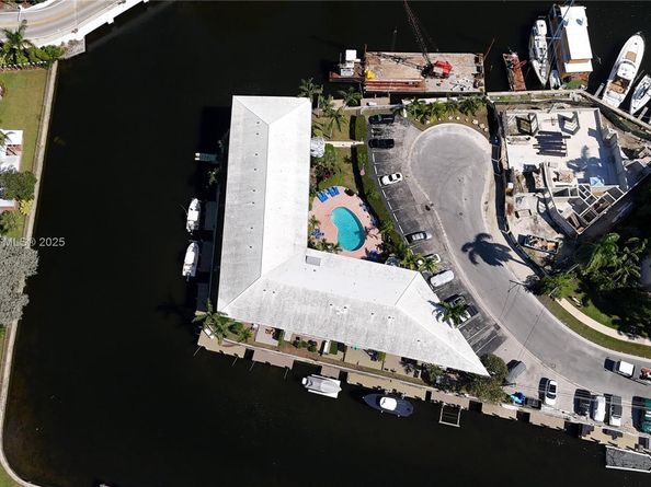 535 Hendricks Isle 306, Fort Lauderdale FL 33301