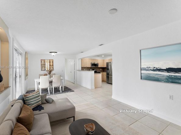 5511 SW 36th Ct, Davie FL 33314