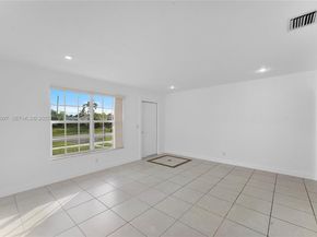 5511 SW 36th Ct, Davie FL 33314