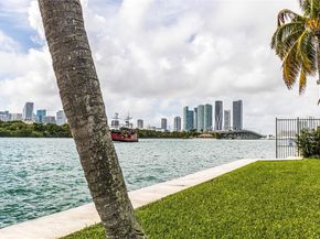 1130 Venetian Way 2B, Miami FL 33139