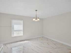 9928 NW 47th St, Sunrise FL 33351