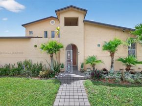 9928 NW 47th St, Sunrise FL 33351