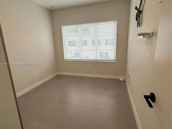 25743 SW 144th Ave, Homestead FL 33032