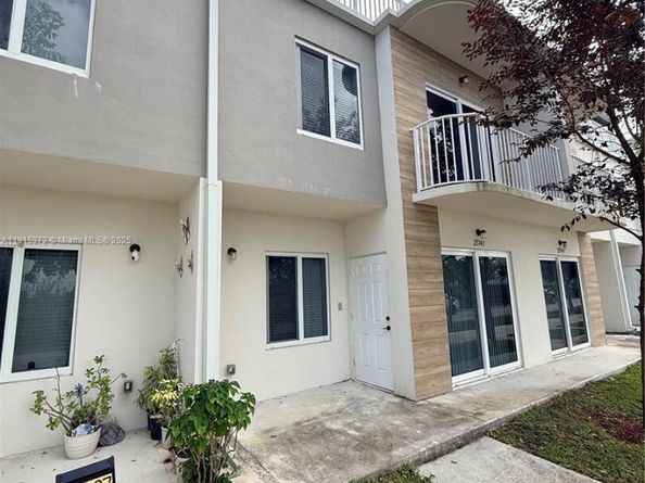 25743 SW 144th Ave, Homestead FL 33032