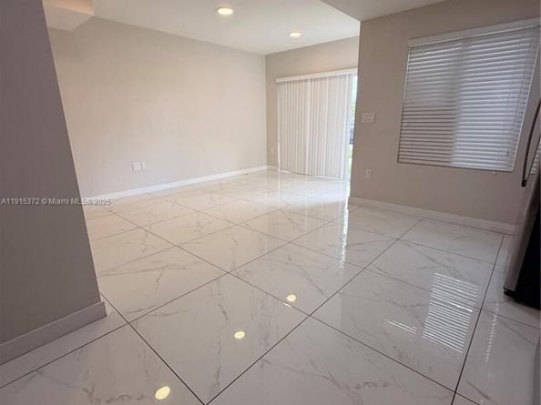 25743 SW 144th Ave, Homestead FL 33032