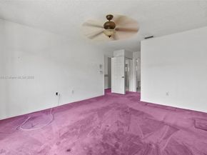 10226 NW 52nd Ln, Doral FL 33178