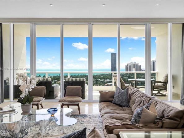20155 NE 38th Ct 2002, Aventura FL 33180