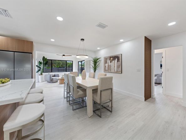 1305 N 31st Rd, Hollywood FL 33021