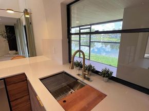 6243 NW 171st St, Hialeah FL 33015