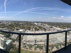 121 NE 34th St 2816, Miami FL 33137