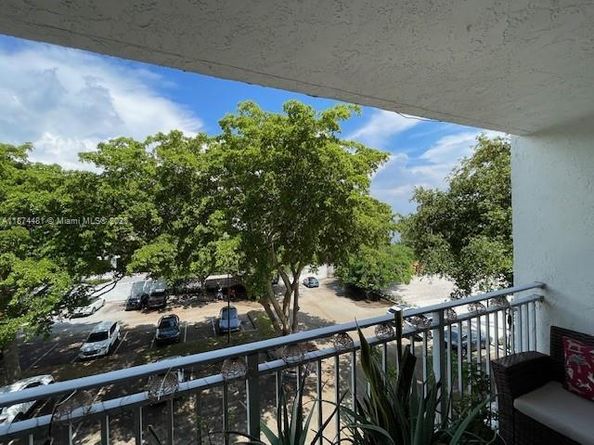 750 NE 64th St B401, Miami FL 33138