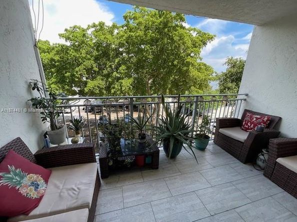 750 NE 64th St B401, Miami FL 33138