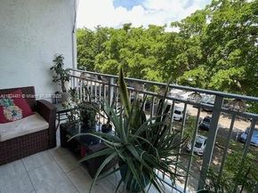 750 NE 64th St B401, Miami FL 33138