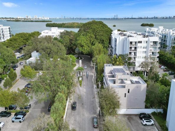 750 NE 64th St B401, Miami FL 33138