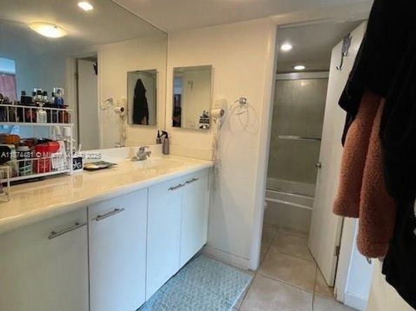 750 NE 64th St B401, Miami FL 33138