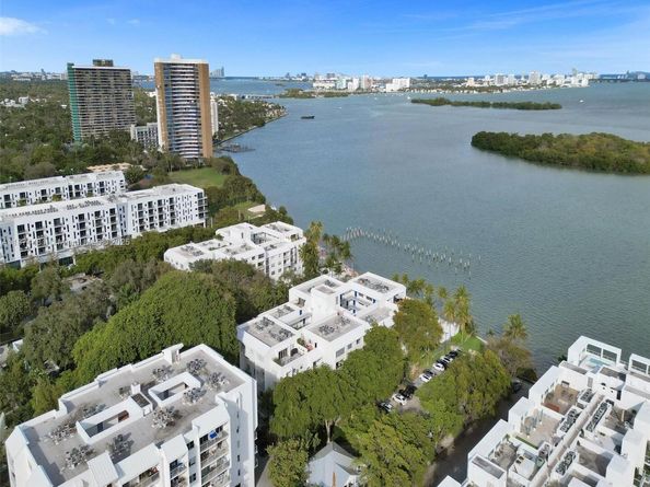 750 NE 64th St B401, Miami FL 33138