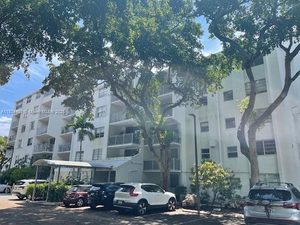 750 NE 64th St B401, Miami FL 33138