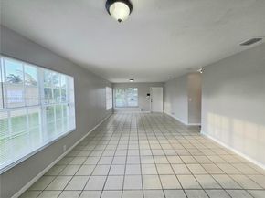 712 SW 6 St, Homestead FL 33030