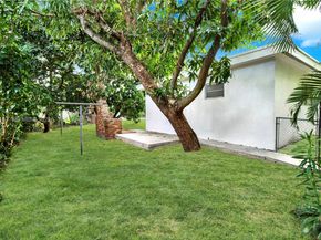 51 NE 56th Ct, Oakland Park FL 33334