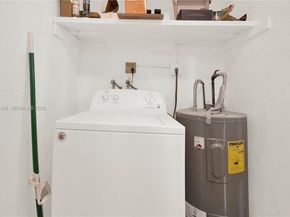 51 NE 56th Ct, Oakland Park FL 33334