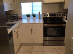 250 180th Dr 159, Sunny Isles Beach FL 33160