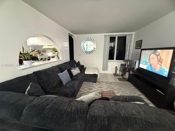 250 180th Dr 159, Sunny Isles Beach FL 33160