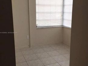 250 180th Dr 159, Sunny Isles Beach FL 33160