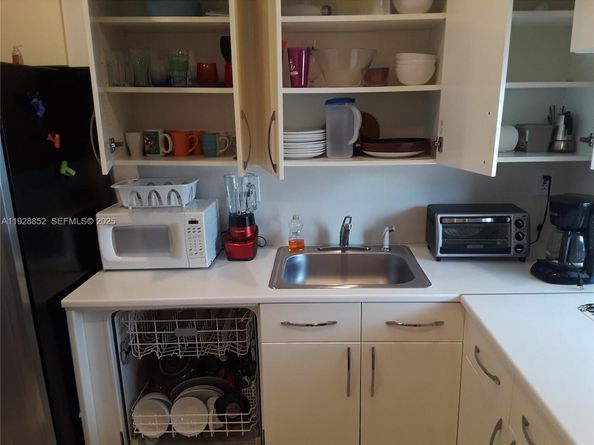 250 180th Dr 159, Sunny Isles Beach FL 33160