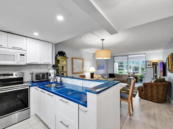 9300 Lime Bay Blvd 103, Tamarac FL 33321