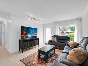 3036 N 58th Ave, Hollywood FL 33021