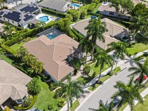 2556 Eagle Run Ln, Weston FL 33327