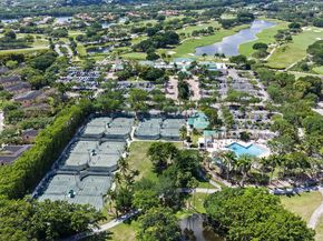 2556 Eagle Run Ln, Weston FL 33327
